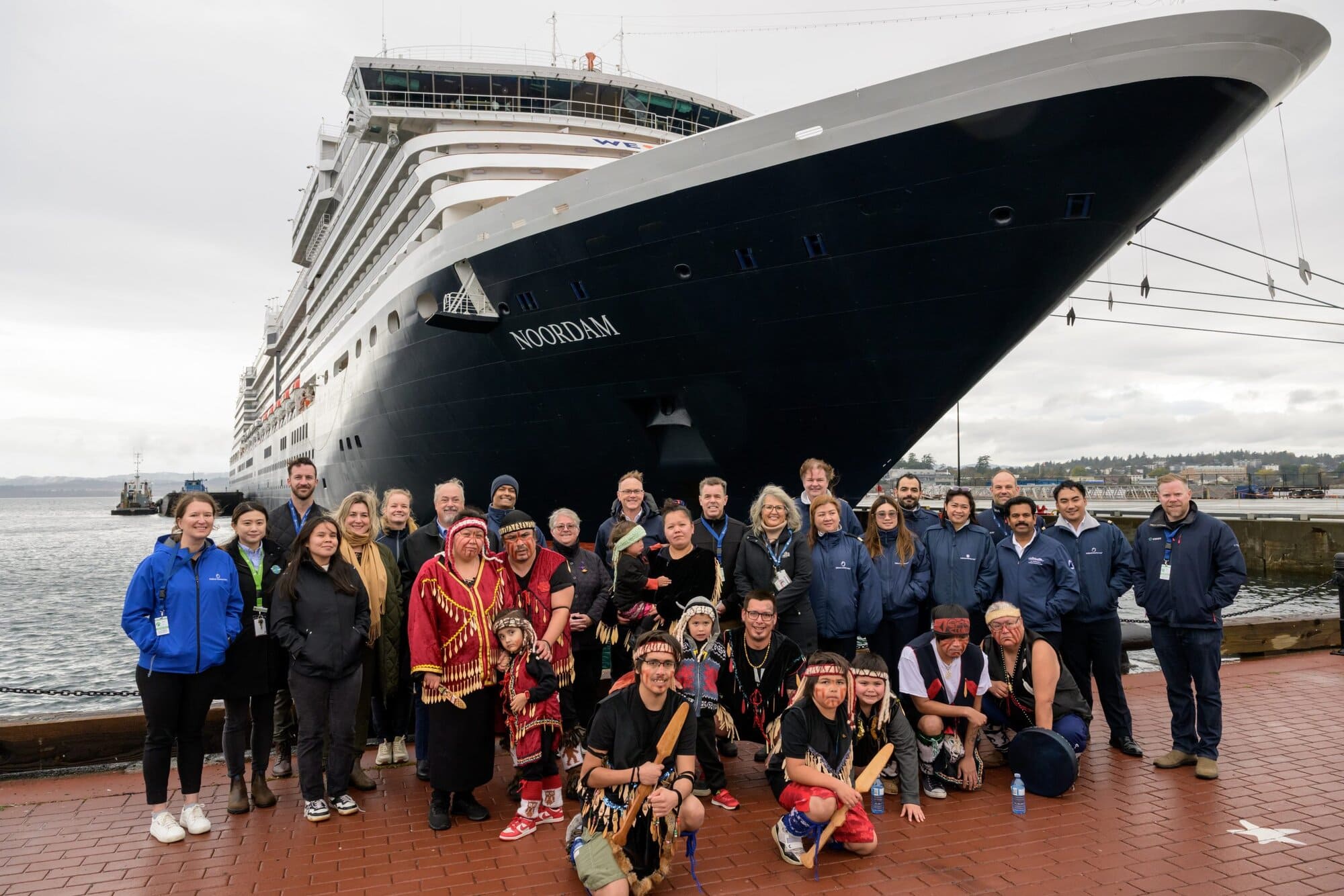 Noordam cruise ship and GVHA's welcome group