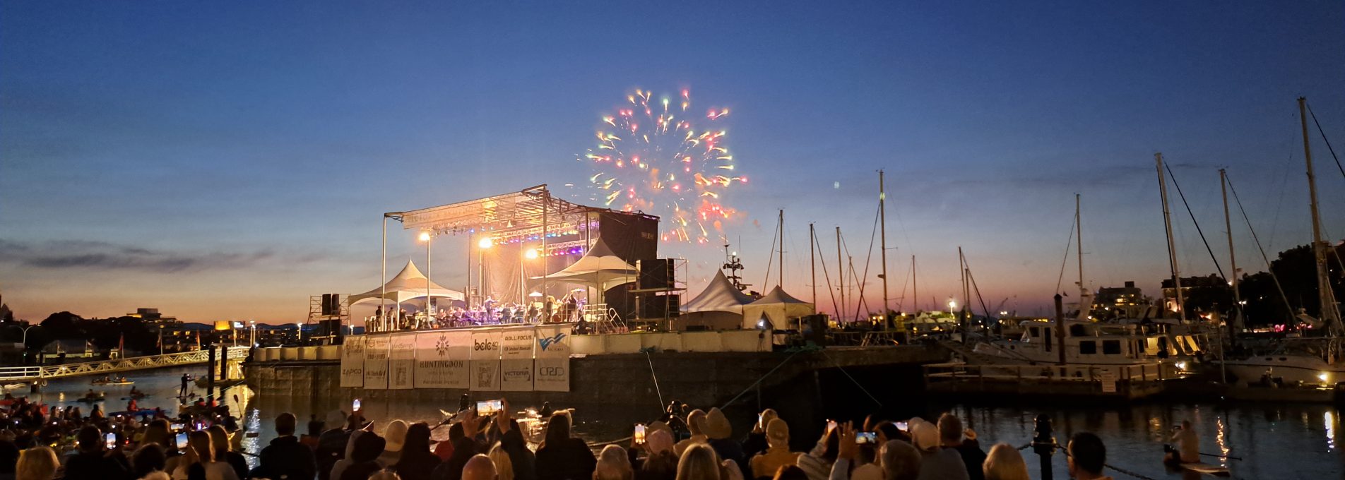 Symphony Splash fireworks