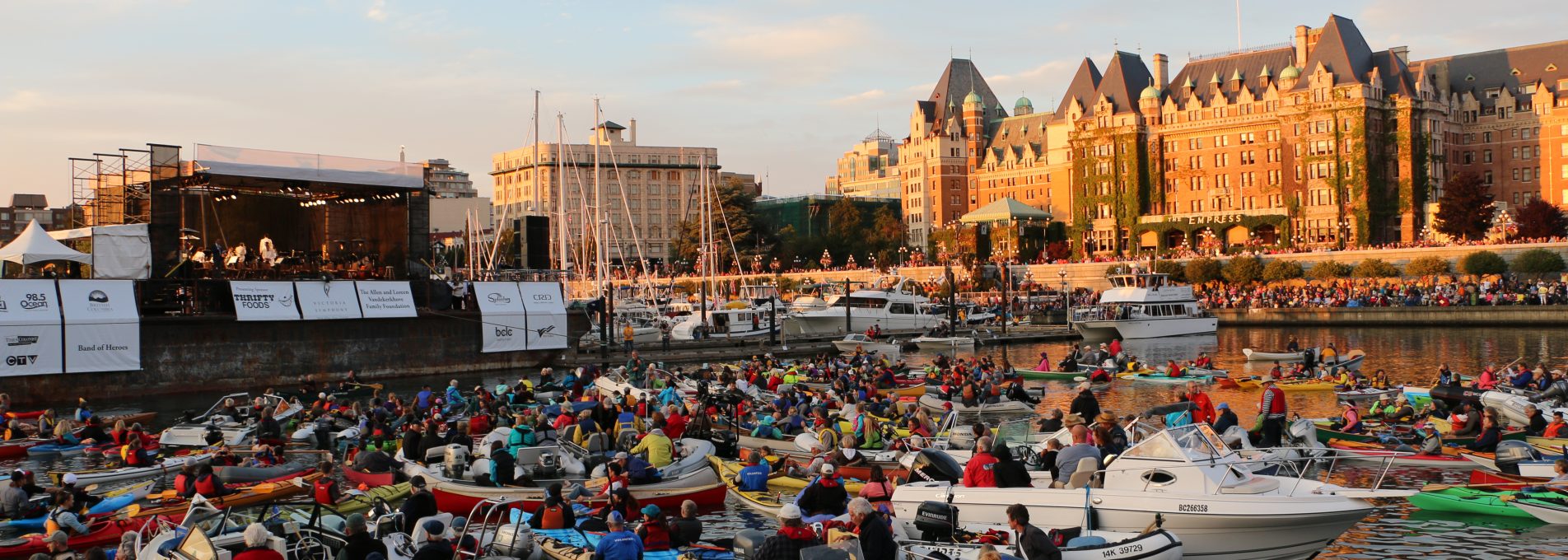 A concert in the harbour